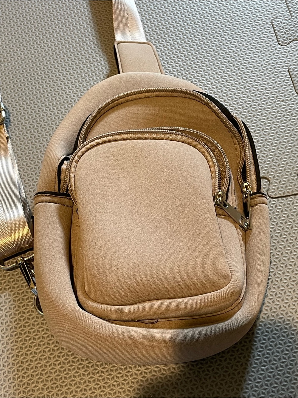 Minimal Neoprene Crossbody Bag in Beige